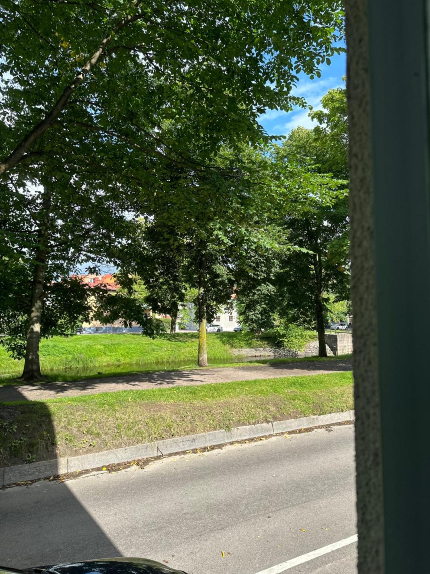 Pråmkanalens Pensionat i Karlstad Bagian luar foto